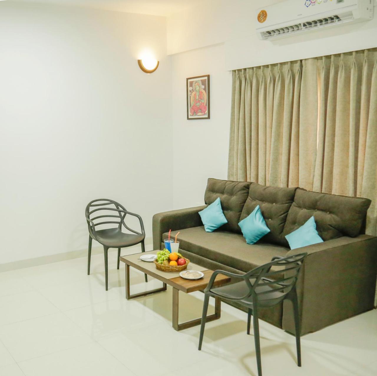 Hotel Nirvana Alibag Exteriér fotografie