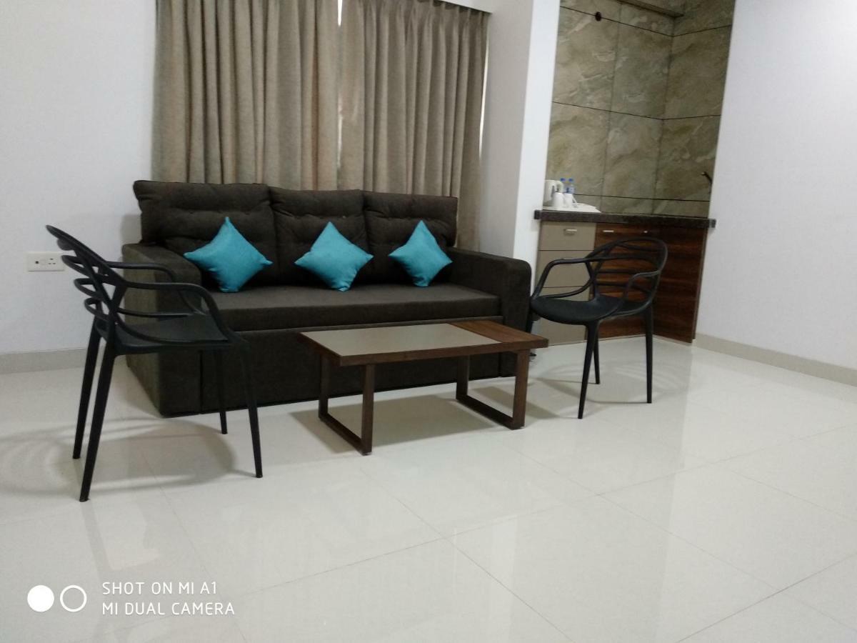 Hotel Nirvana Alibag Exteriér fotografie